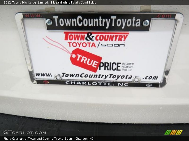 Blizzard White Pearl / Sand Beige 2012 Toyota Highlander Limited