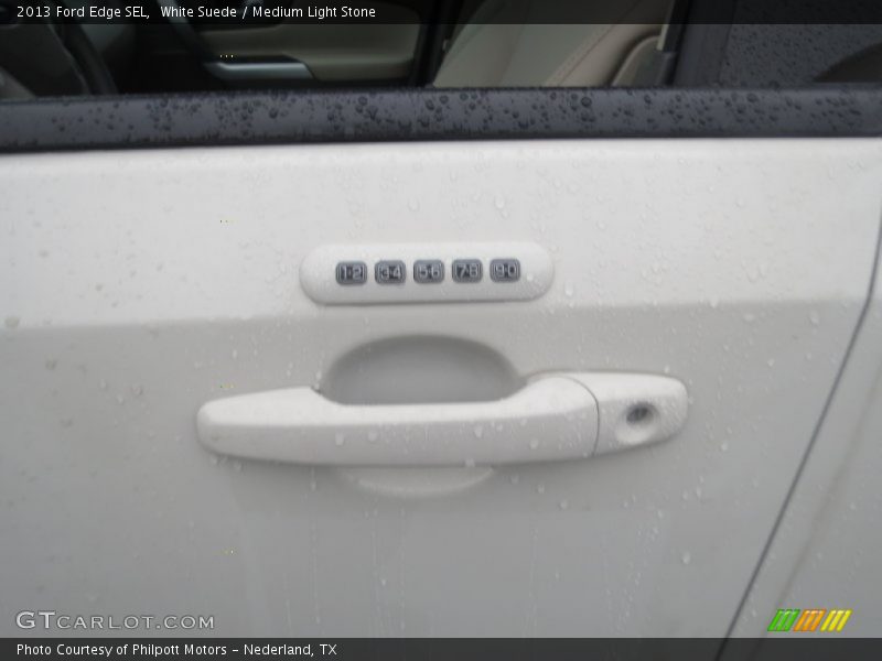 White Suede / Medium Light Stone 2013 Ford Edge SEL