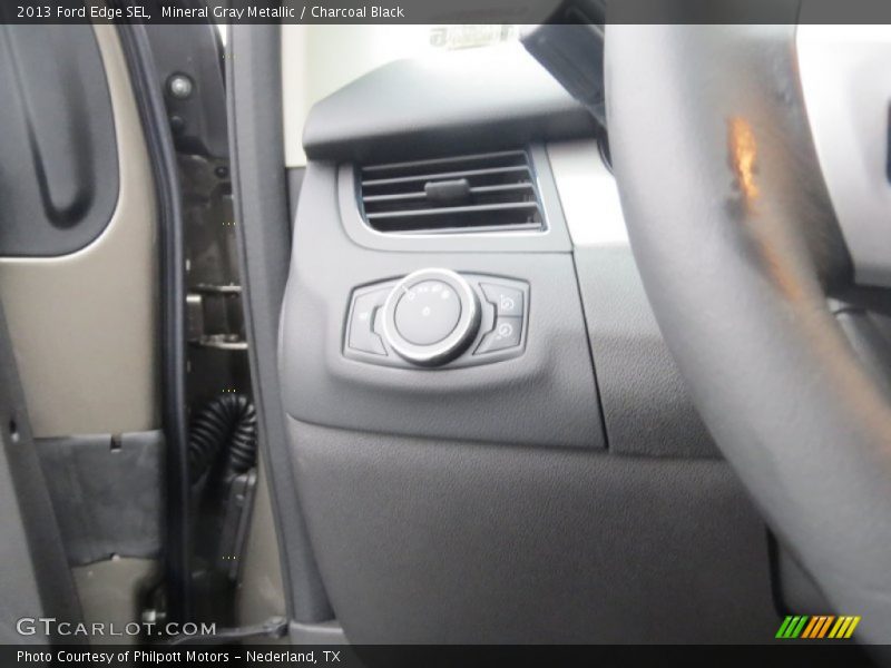 Mineral Gray Metallic / Charcoal Black 2013 Ford Edge SEL