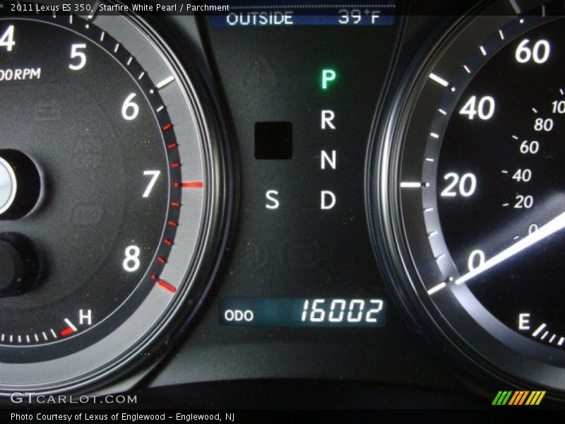 Starfire White Pearl / Parchment 2011 Lexus ES 350