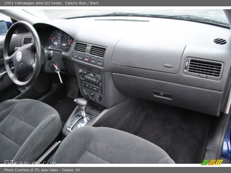 Dashboard of 2001 Jetta GLS Sedan