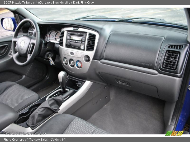Dashboard of 2005 Tribute s 4WD