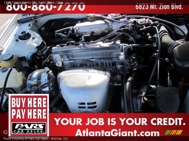 Super White / Oak 1998 Toyota Camry CE