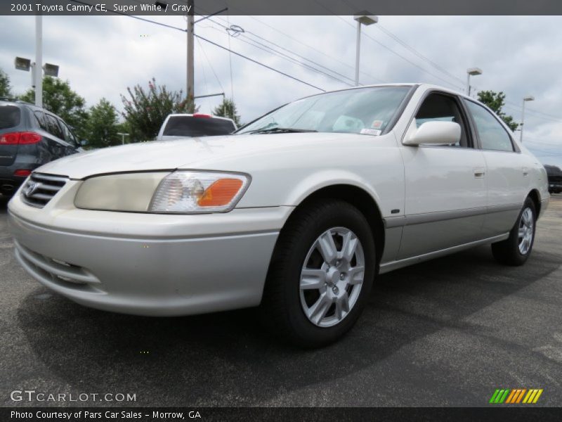 Super White / Gray 2001 Toyota Camry CE