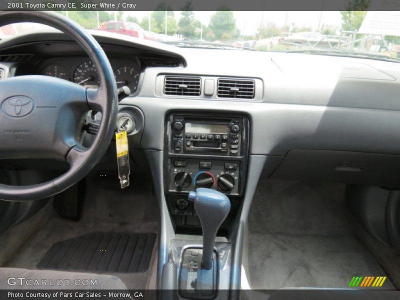 Super White / Gray 2001 Toyota Camry CE