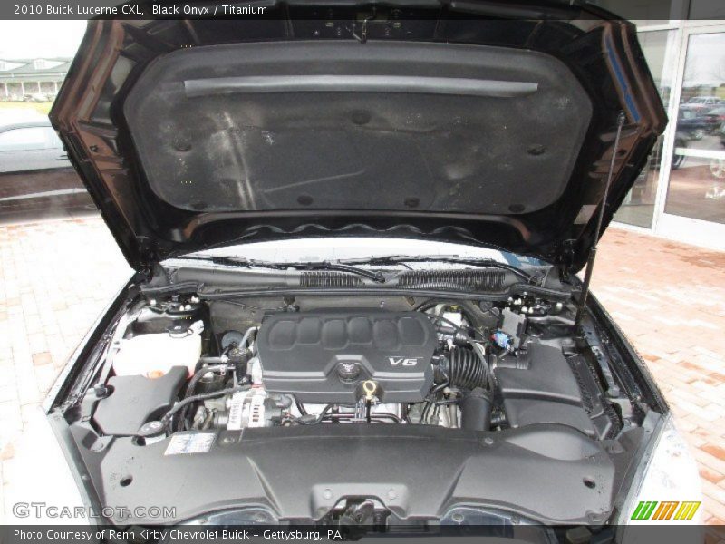 Black Onyx / Titanium 2010 Buick Lucerne CXL