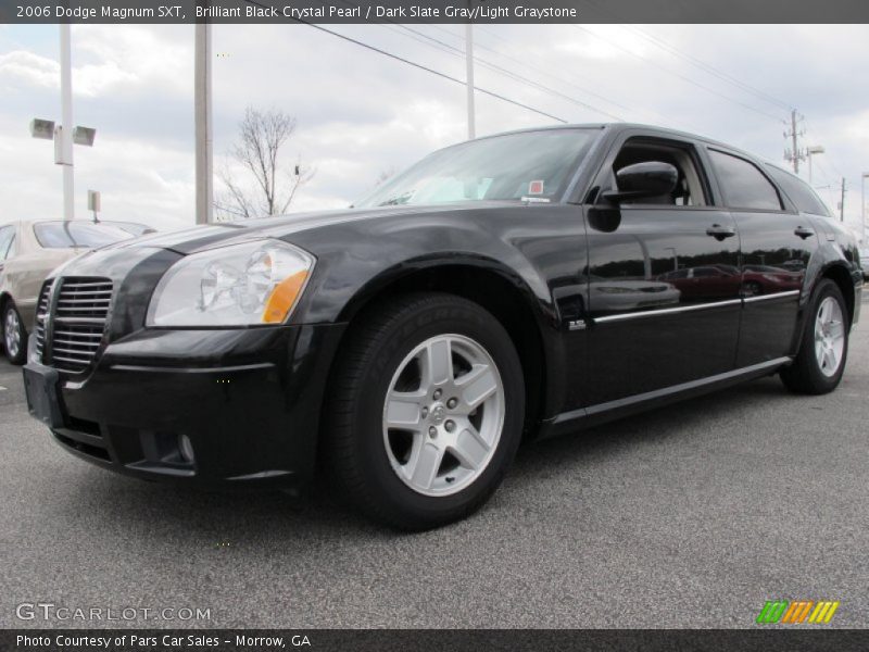 Brilliant Black Crystal Pearl / Dark Slate Gray/Light Graystone 2006 Dodge Magnum SXT
