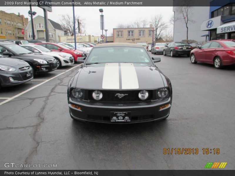 Alloy Metallic / Medium Parchment 2009 Ford Mustang GT Premium Convertible