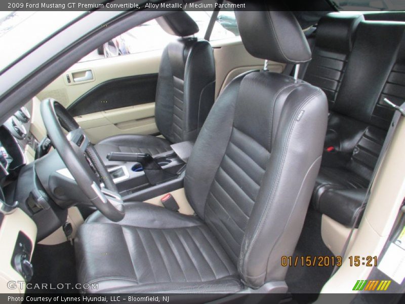 Alloy Metallic / Medium Parchment 2009 Ford Mustang GT Premium Convertible