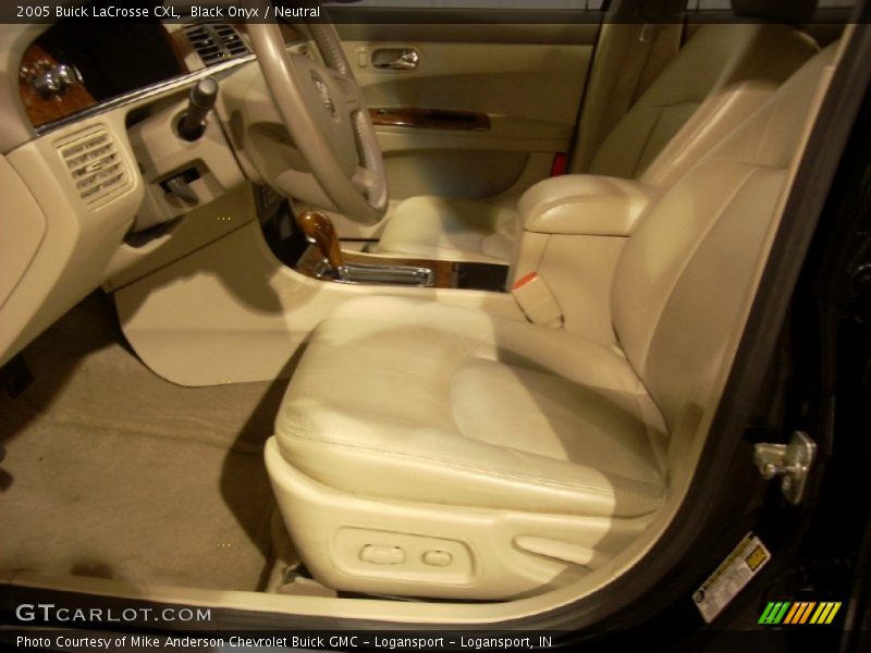 Black Onyx / Neutral 2005 Buick LaCrosse CXL