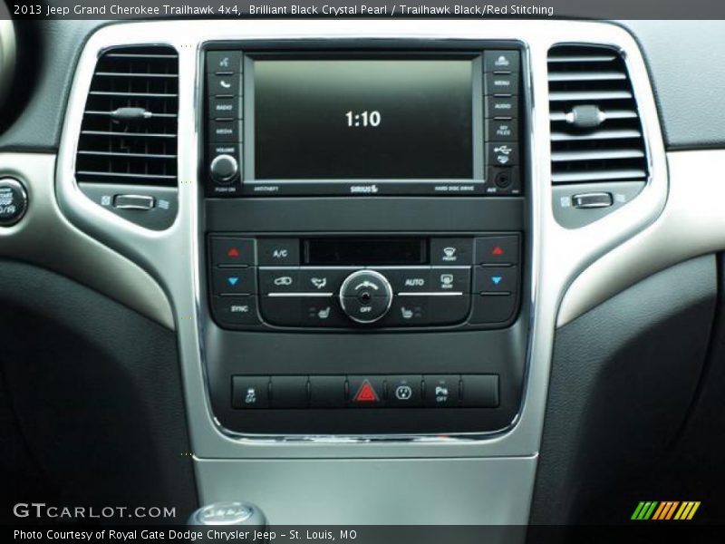 Controls of 2013 Grand Cherokee Trailhawk 4x4