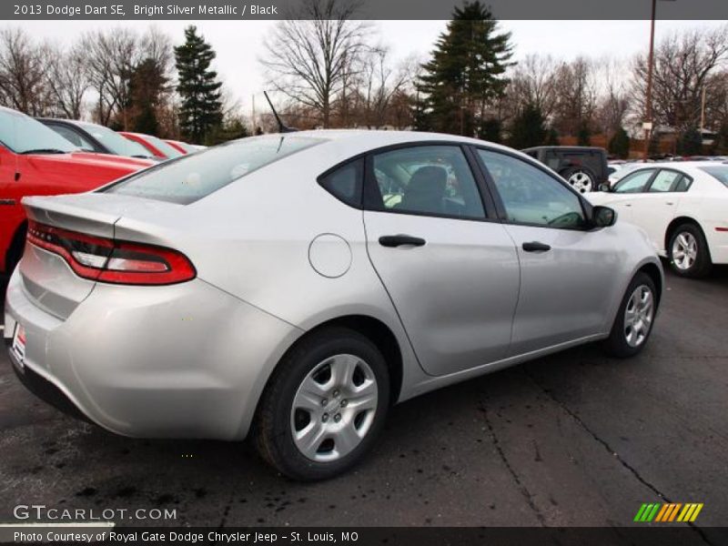 Bright Silver Metallic / Black 2013 Dodge Dart SE