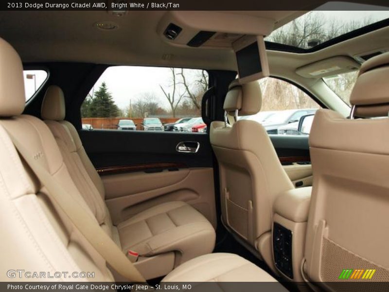 Bright White / Black/Tan 2013 Dodge Durango Citadel AWD