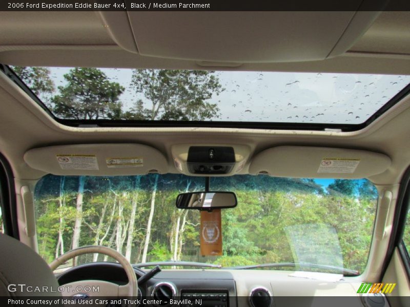 Black / Medium Parchment 2006 Ford Expedition Eddie Bauer 4x4
