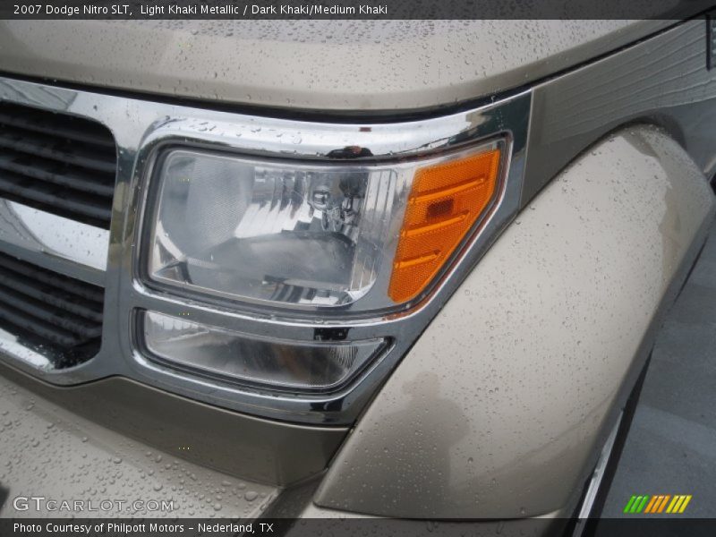 Light Khaki Metallic / Dark Khaki/Medium Khaki 2007 Dodge Nitro SLT