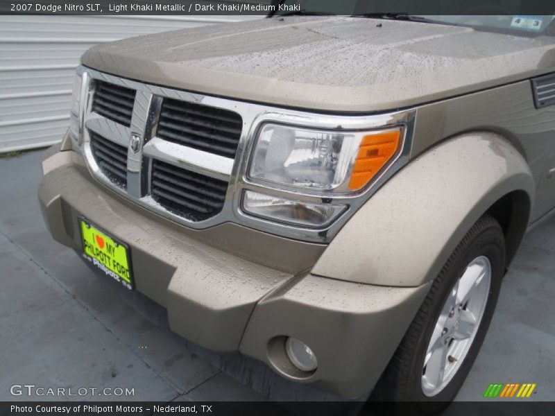 Light Khaki Metallic / Dark Khaki/Medium Khaki 2007 Dodge Nitro SLT