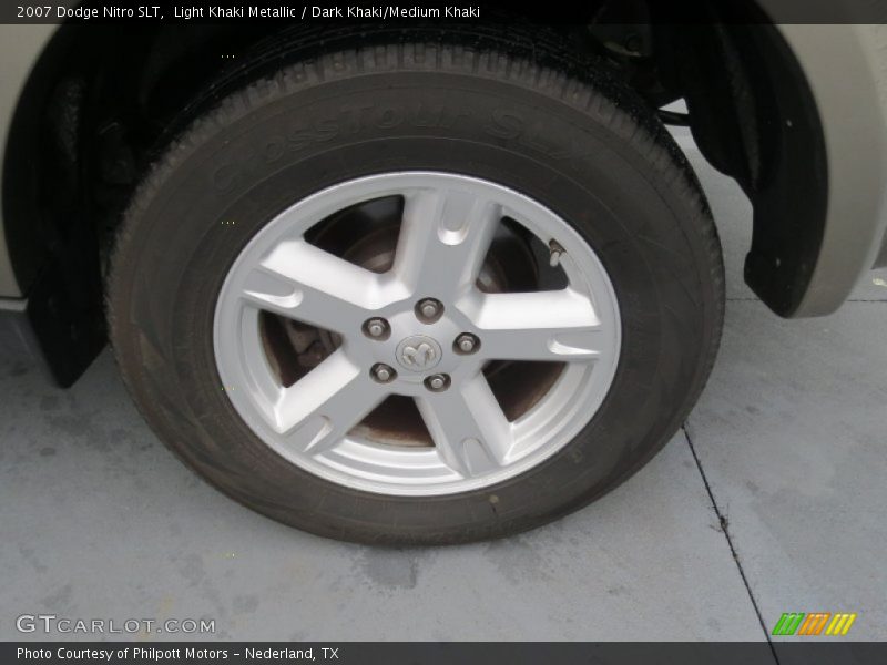 Light Khaki Metallic / Dark Khaki/Medium Khaki 2007 Dodge Nitro SLT