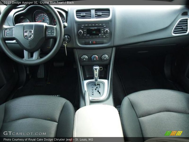 Crystal Blue Pearl / Black 2013 Dodge Avenger SE