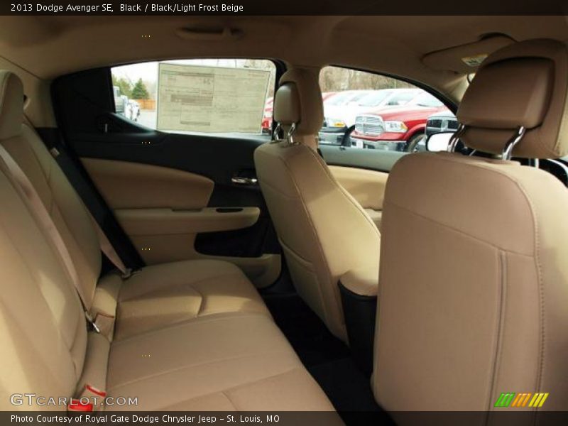 Black / Black/Light Frost Beige 2013 Dodge Avenger SE