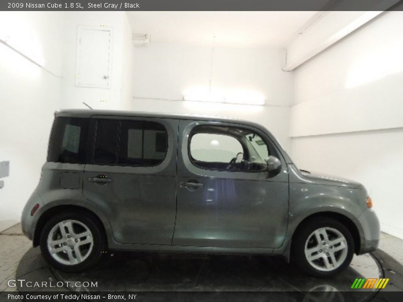 Steel Gray / Black 2009 Nissan Cube 1.8 SL