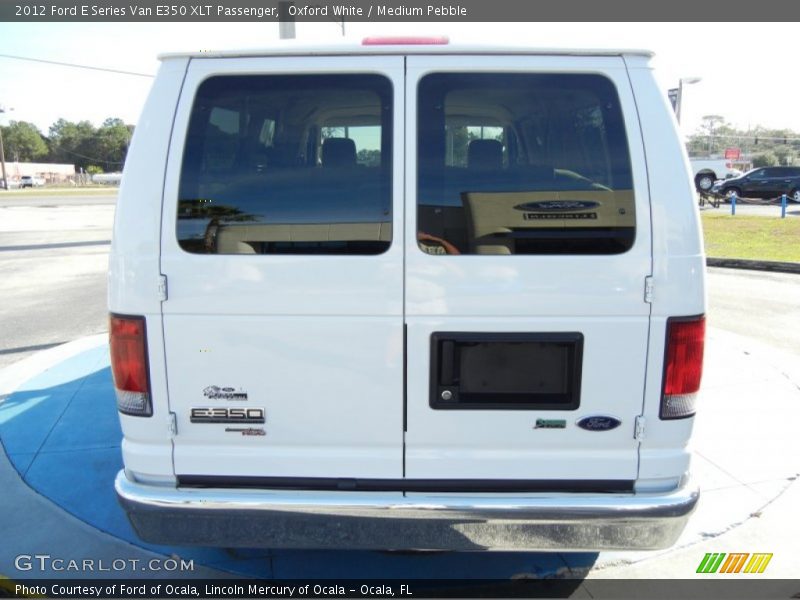 Oxford White / Medium Pebble 2012 Ford E Series Van E350 XLT Passenger