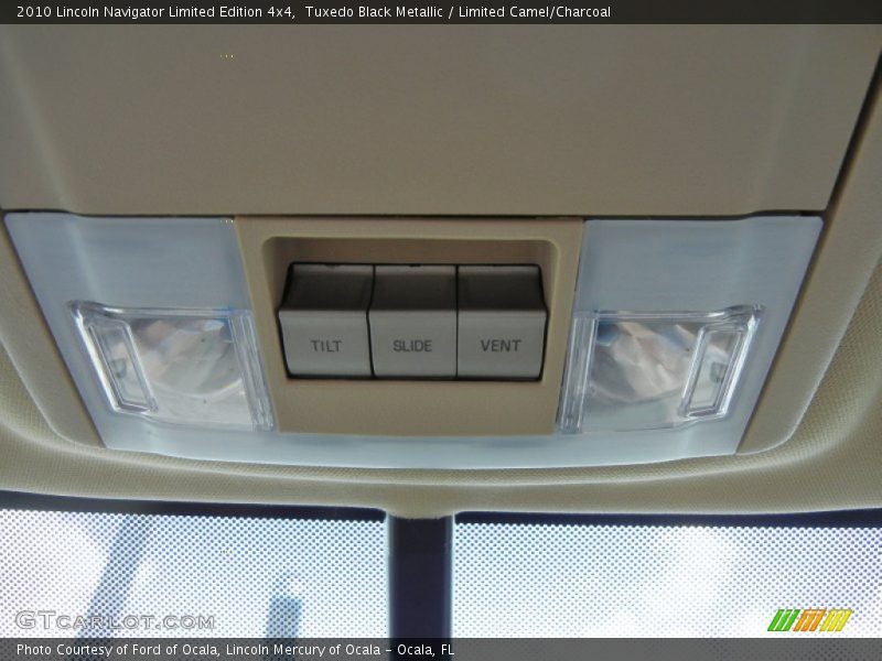 Controls of 2010 Navigator Limited Edition 4x4