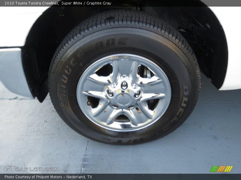 Super White / Graphite Gray 2010 Toyota Tundra CrewMax