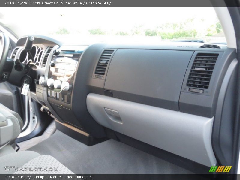 Super White / Graphite Gray 2010 Toyota Tundra CrewMax