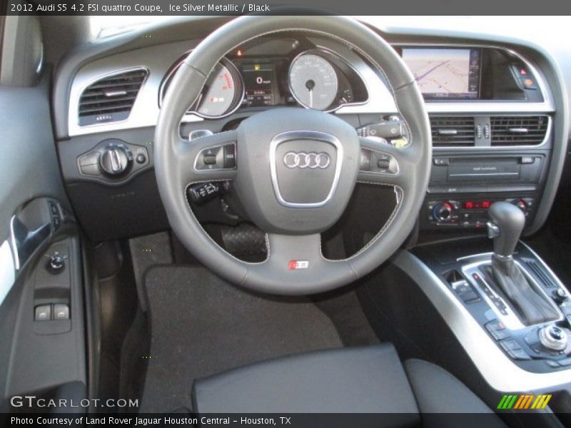 Dashboard of 2012 S5 4.2 FSI quattro Coupe