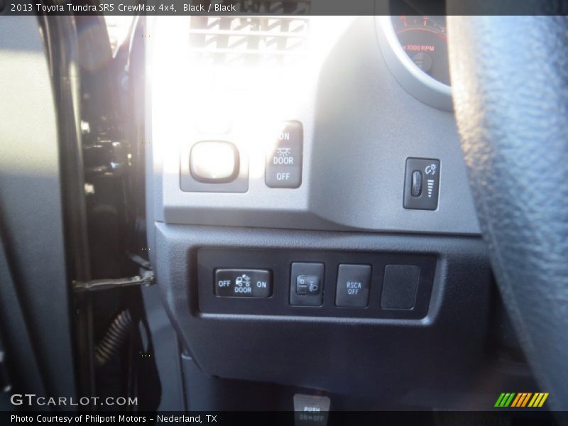 Black / Black 2013 Toyota Tundra SR5 CrewMax 4x4