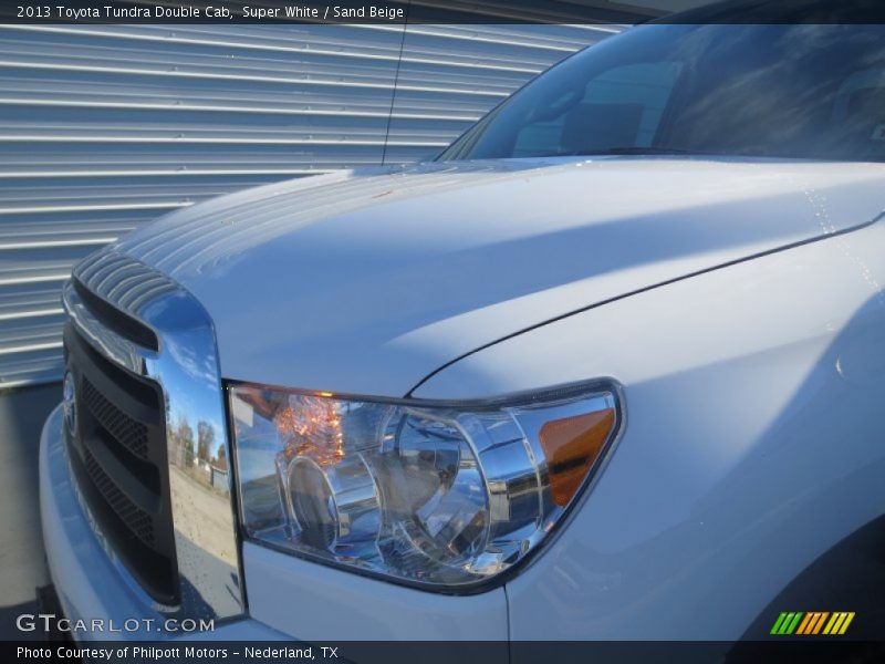 Super White / Sand Beige 2013 Toyota Tundra Double Cab