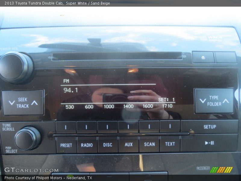 Super White / Sand Beige 2013 Toyota Tundra Double Cab
