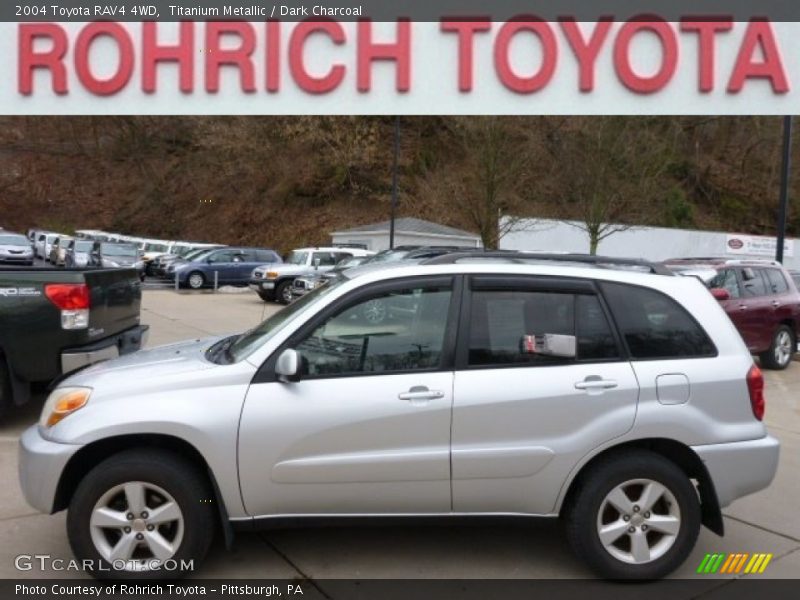 Titanium Metallic / Dark Charcoal 2004 Toyota RAV4 4WD