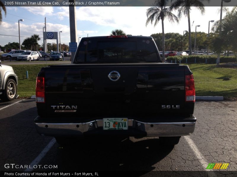 Galaxy Black / Graphite/Titanium 2005 Nissan Titan LE Crew Cab