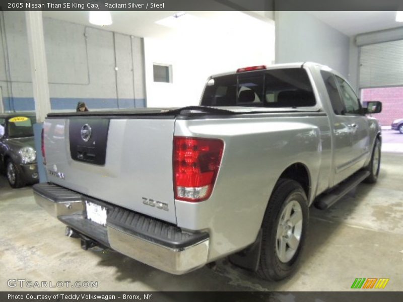 Radiant Silver / Steel 2005 Nissan Titan SE King Cab