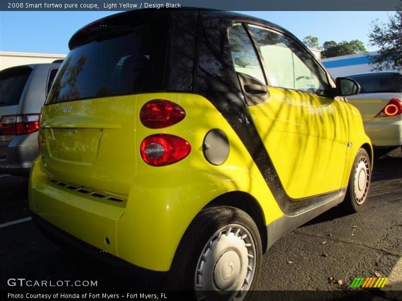 Light Yellow / Design Black 2008 Smart fortwo pure coupe