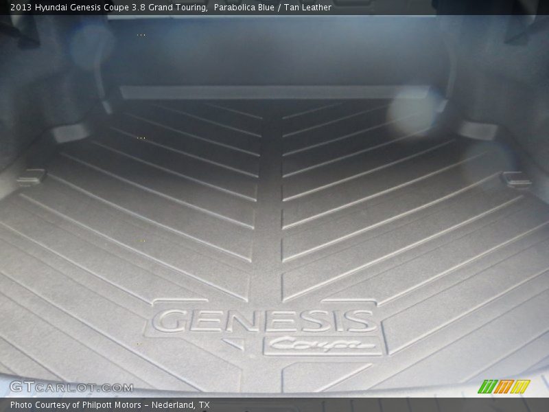 2013 Genesis Coupe 3.8 Grand Touring Trunk