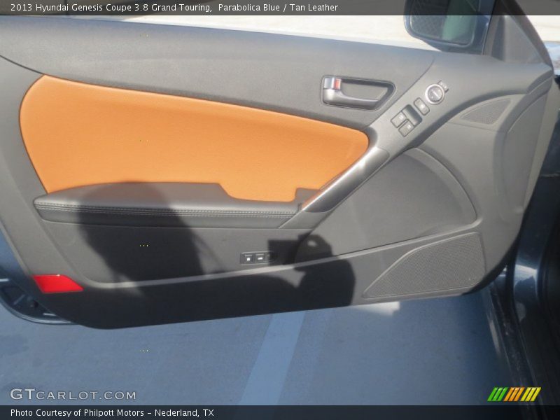 Door Panel of 2013 Genesis Coupe 3.8 Grand Touring