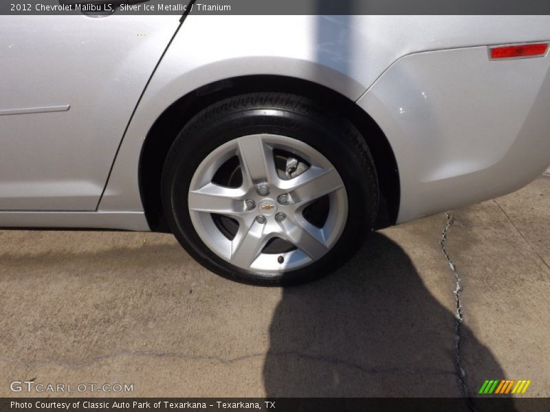 Silver Ice Metallic / Titanium 2012 Chevrolet Malibu LS