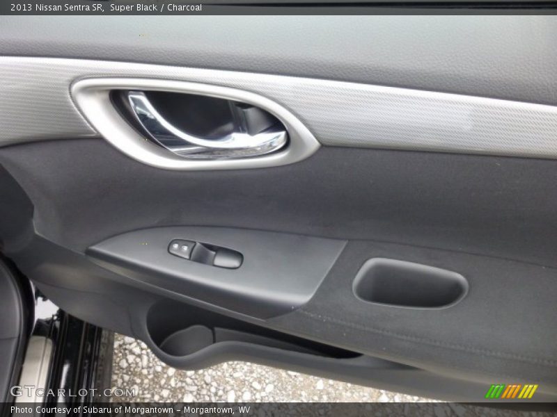 Super Black / Charcoal 2013 Nissan Sentra SR