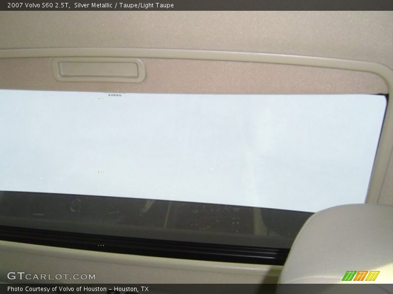 Silver Metallic / Taupe/Light Taupe 2007 Volvo S60 2.5T