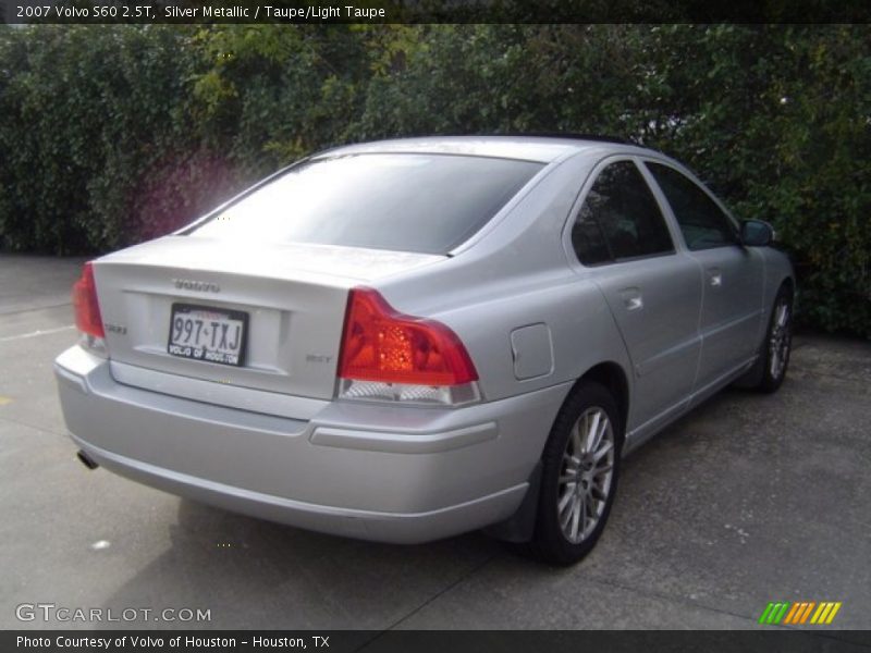 Silver Metallic / Taupe/Light Taupe 2007 Volvo S60 2.5T