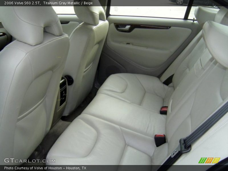 Rear Seat of 2006 S60 2.5T
