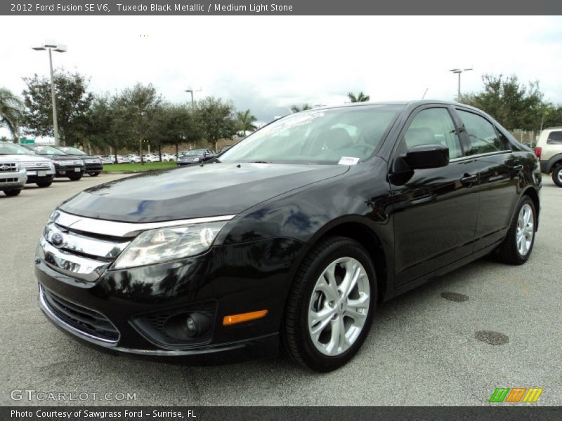 Tuxedo Black Metallic / Medium Light Stone 2012 Ford Fusion SE V6