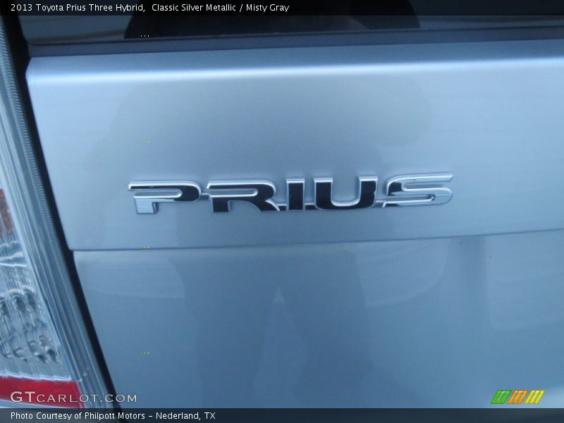Classic Silver Metallic / Misty Gray 2013 Toyota Prius Three Hybrid