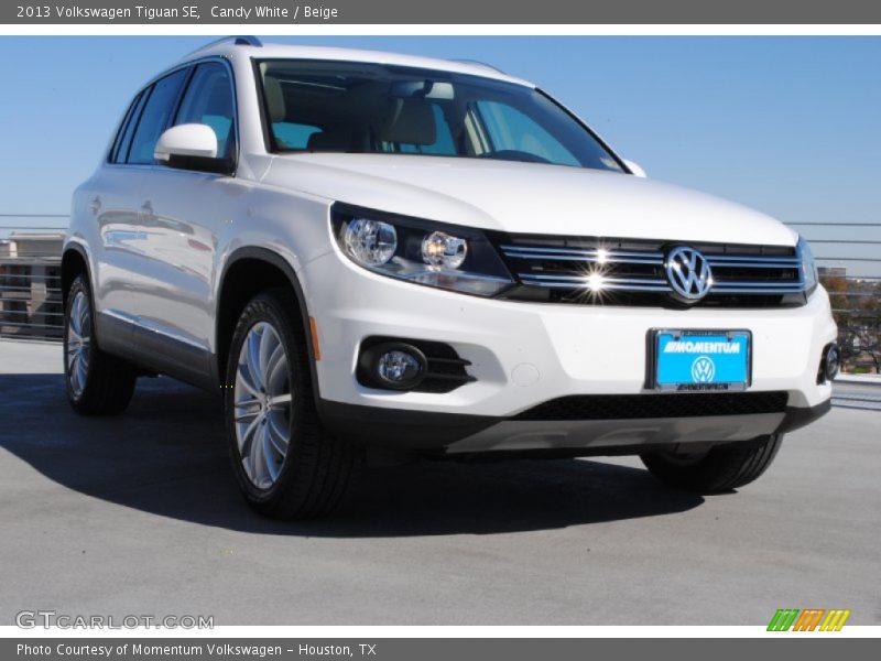 Candy White / Beige 2013 Volkswagen Tiguan SE