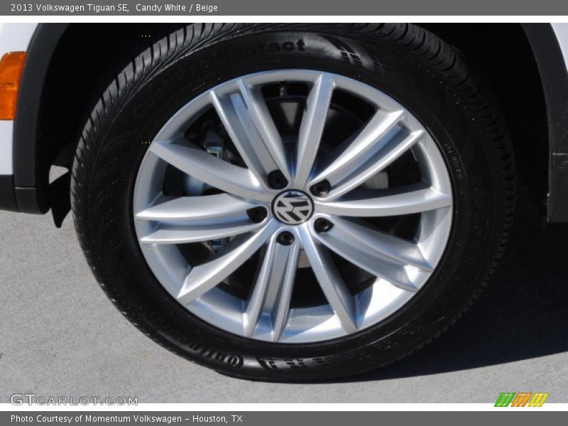 Candy White / Beige 2013 Volkswagen Tiguan SE