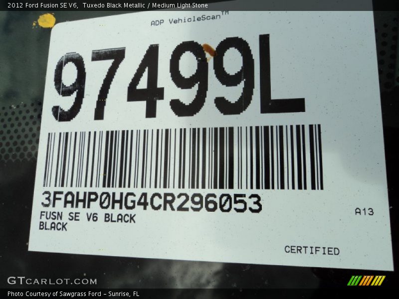 Tuxedo Black Metallic / Medium Light Stone 2012 Ford Fusion SE V6