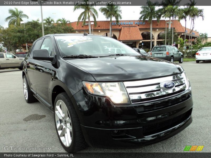 Tuxedo Black Metallic / Sport Black Leather/Grey Alcantara 2010 Ford Edge Sport