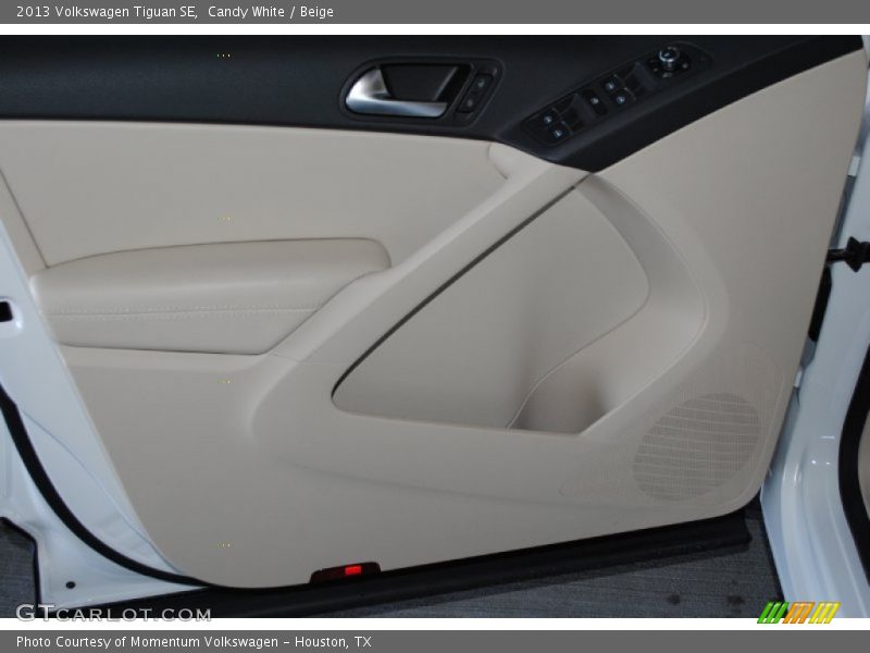 Candy White / Beige 2013 Volkswagen Tiguan SE